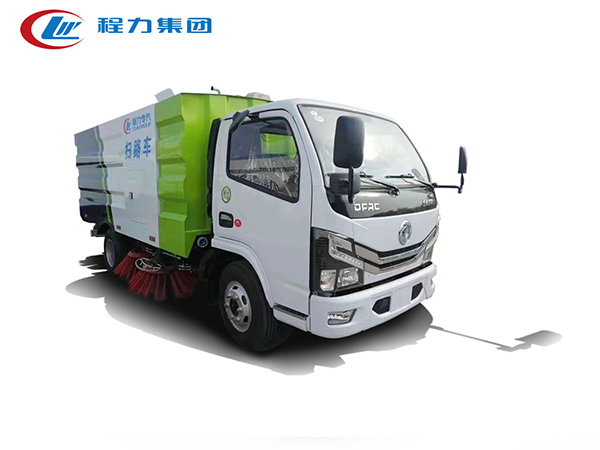 國六東風新款5.5立方掃路車
